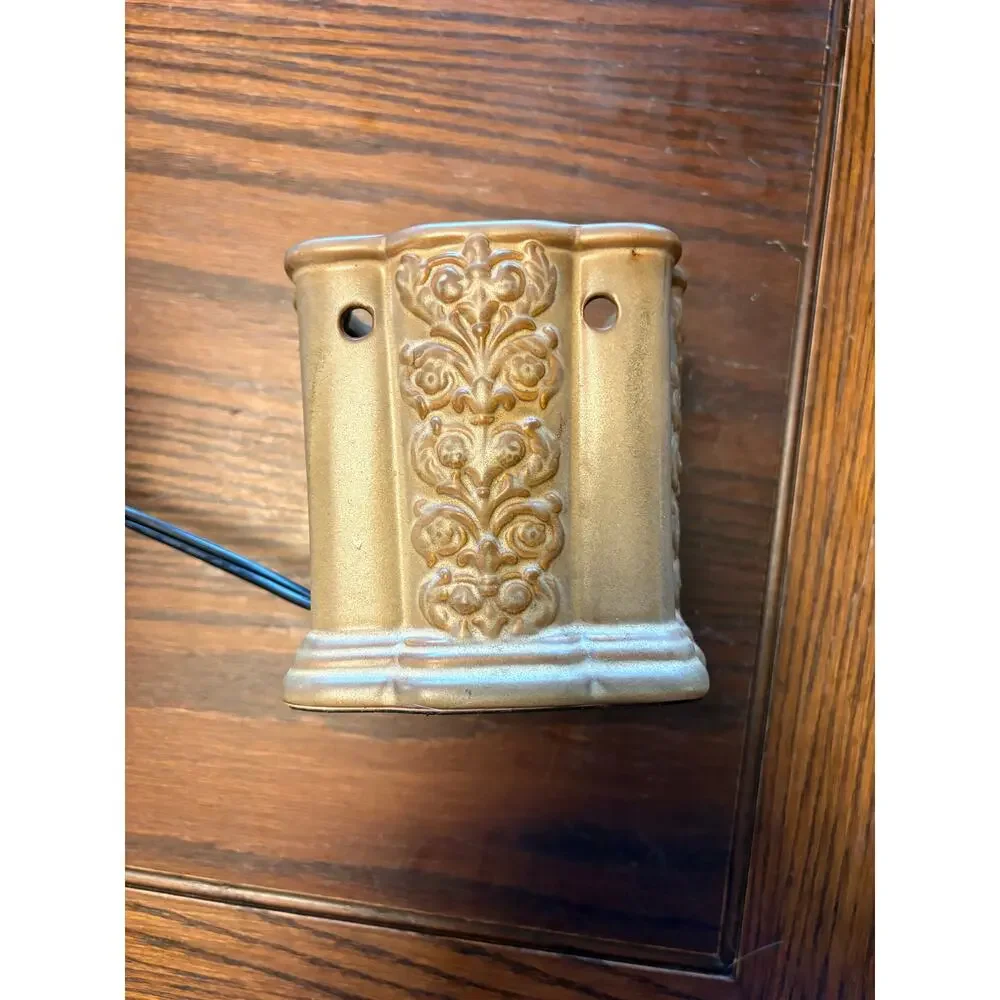 Scentsy Trellis Tuscan Style Full Size Wax Warmer No Dish - Picture 2 of 6